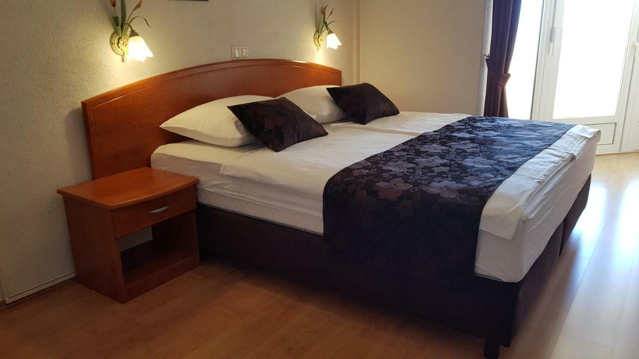 Villa Anka Kampor Esterno foto